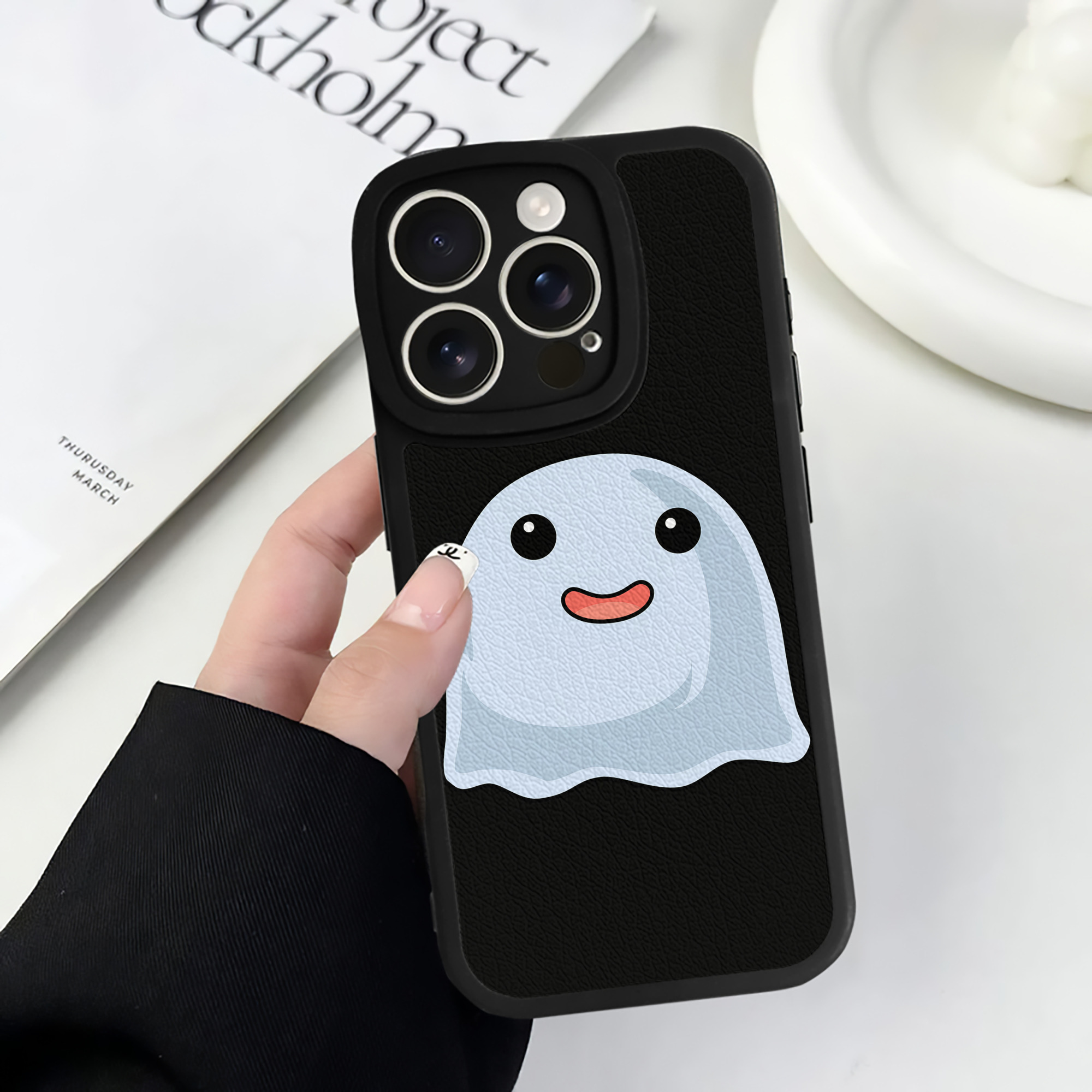 （画像用） Digimon デジタルモンスター/デジモン 【iPhone 16シリーズ対応】シリコンスマホケース（レザー調） 材質：シリコン